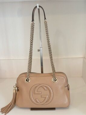 Gucci Soho Shoulder Bag Beige Leather with Gold Chain, GG Logo & Leather Tassel